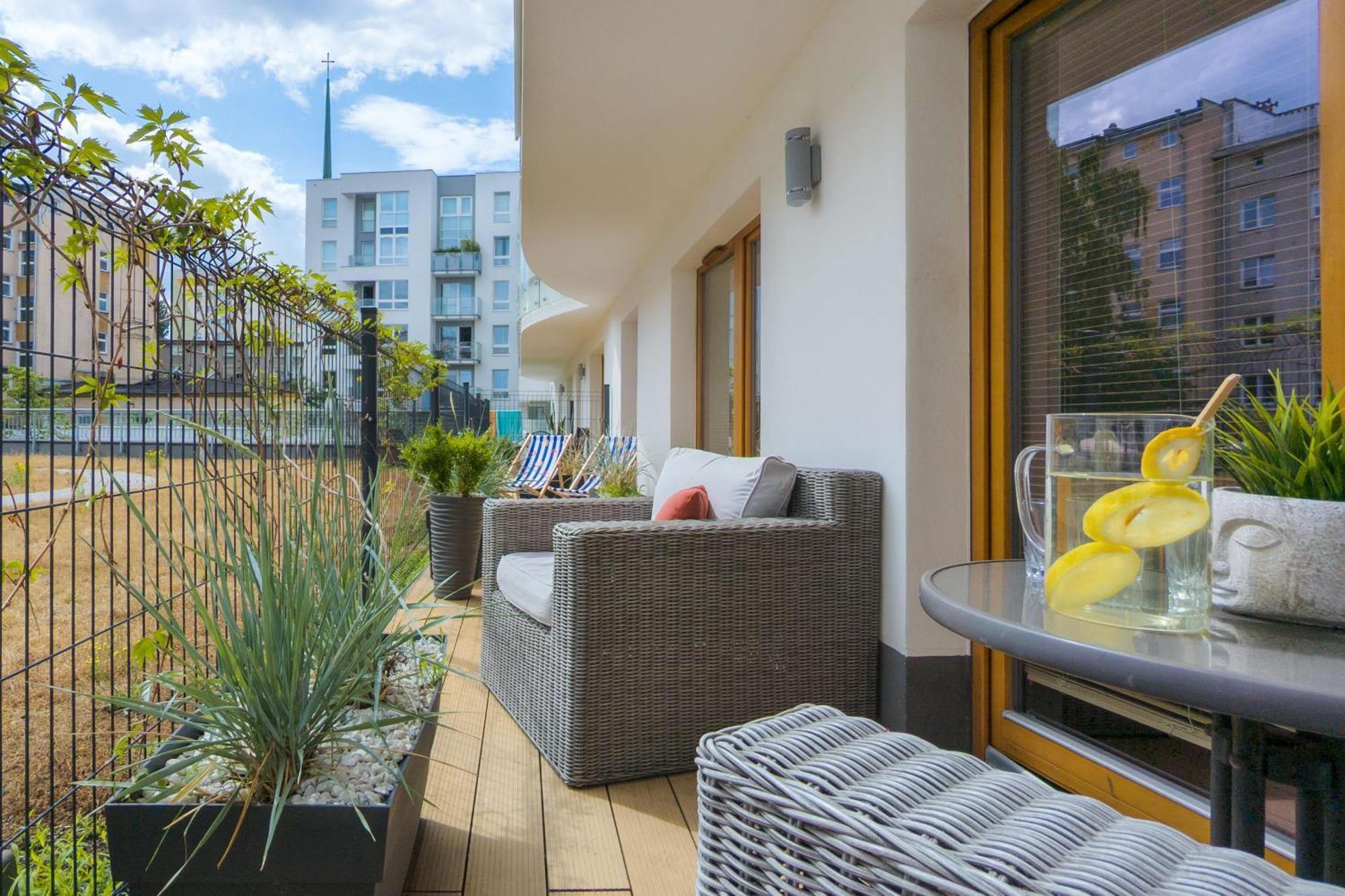 Batorego 7 Apartament With Terrace & Parking Downtown Gdynia By Renters Ngoại thất bức ảnh